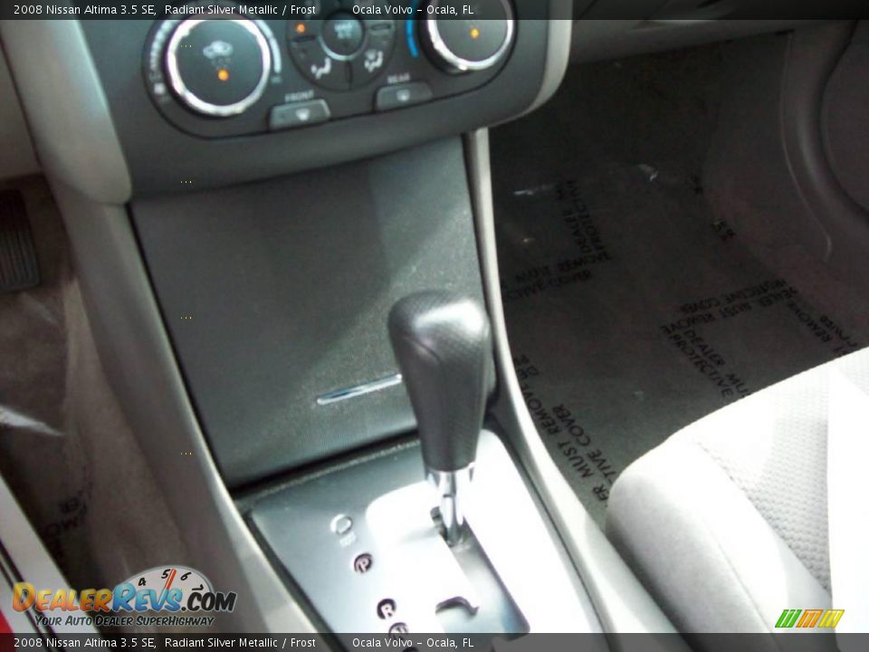 2008 Nissan Altima 3.5 SE Radiant Silver Metallic / Frost Photo #22