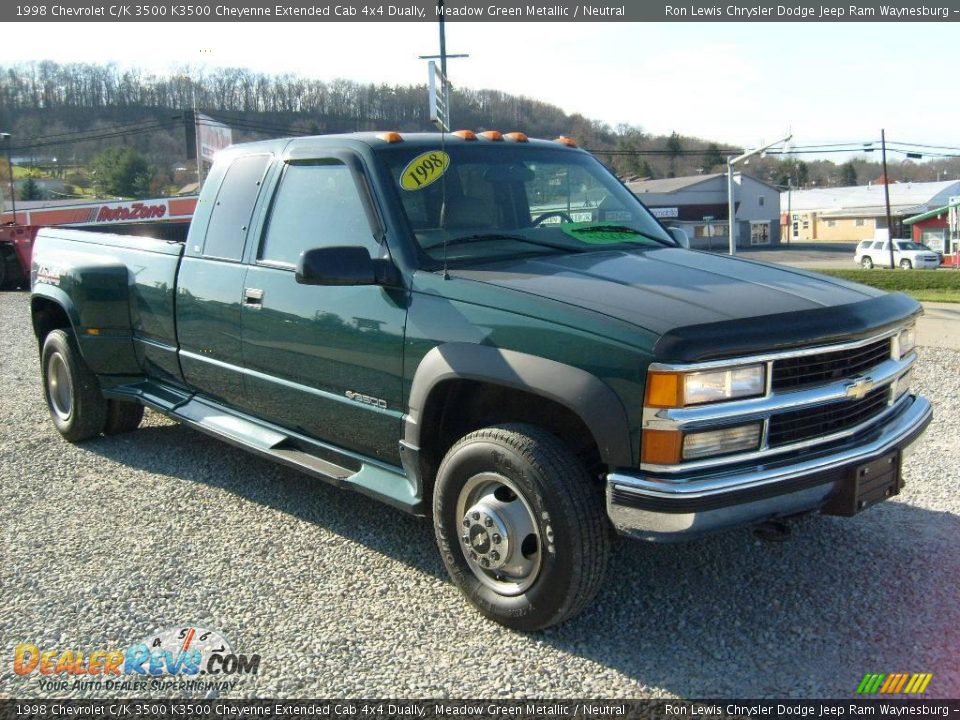 1998 Chevrolet C/K 3500 K3500 Cheyenne Extended Cab 4x4 Dually Meadow Green Metallic / Neutral Photo #7
