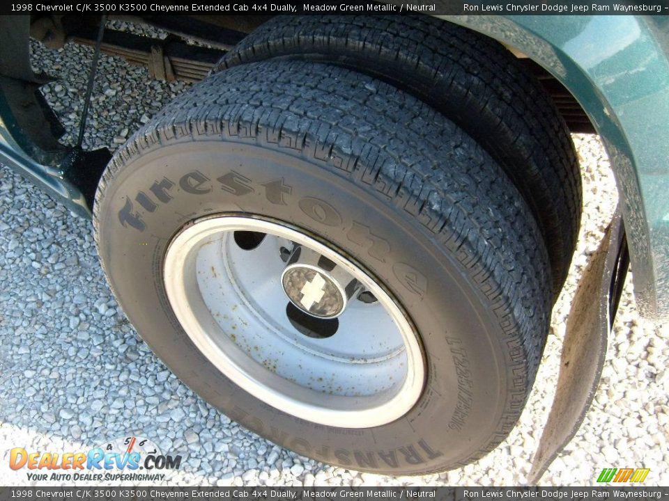 1998 Chevrolet C/K 3500 K3500 Cheyenne Extended Cab 4x4 Dually Meadow Green Metallic / Neutral Photo #15