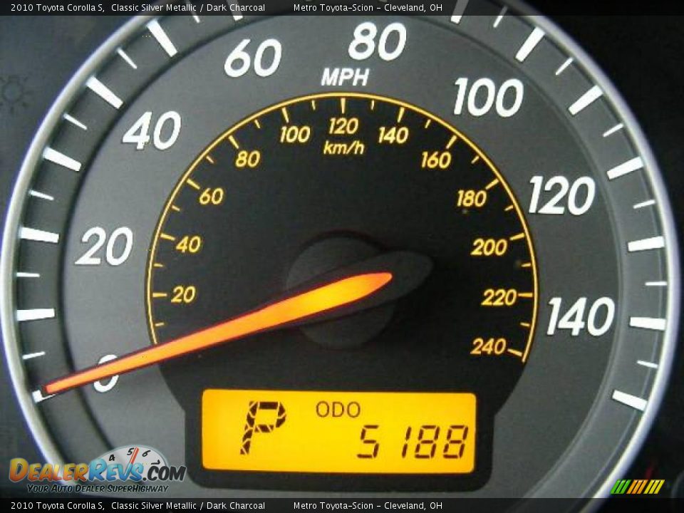 2010 Toyota Corolla S Classic Silver Metallic / Dark Charcoal Photo #17