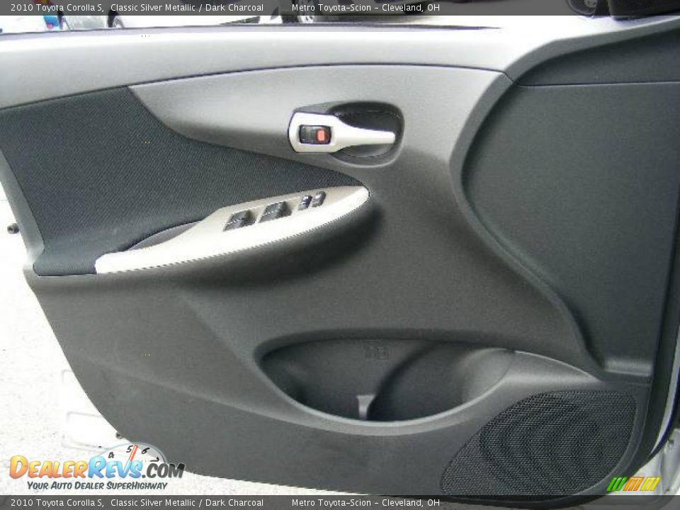 2010 Toyota Corolla S Classic Silver Metallic / Dark Charcoal Photo #22