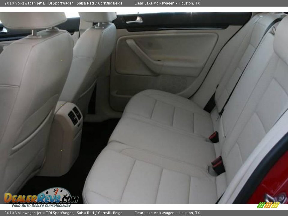 2010 Volkswagen Jetta TDI SportWagen Salsa Red / Cornsilk Beige Photo #7