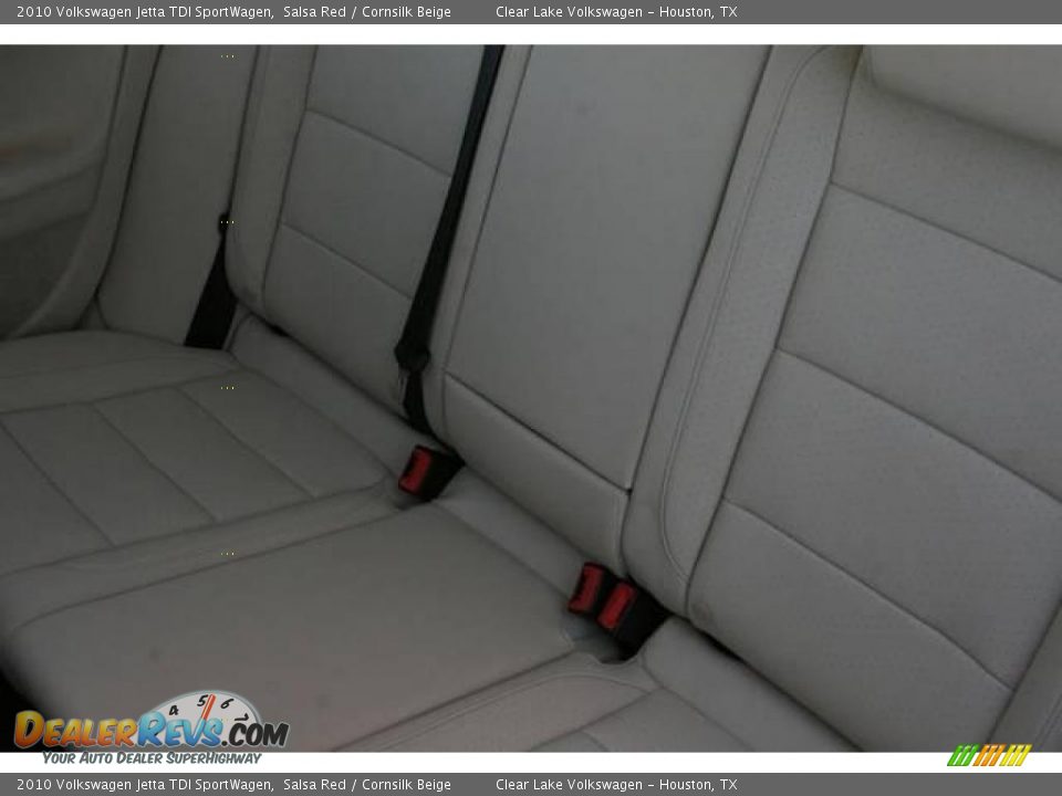 2010 Volkswagen Jetta TDI SportWagen Salsa Red / Cornsilk Beige Photo #16