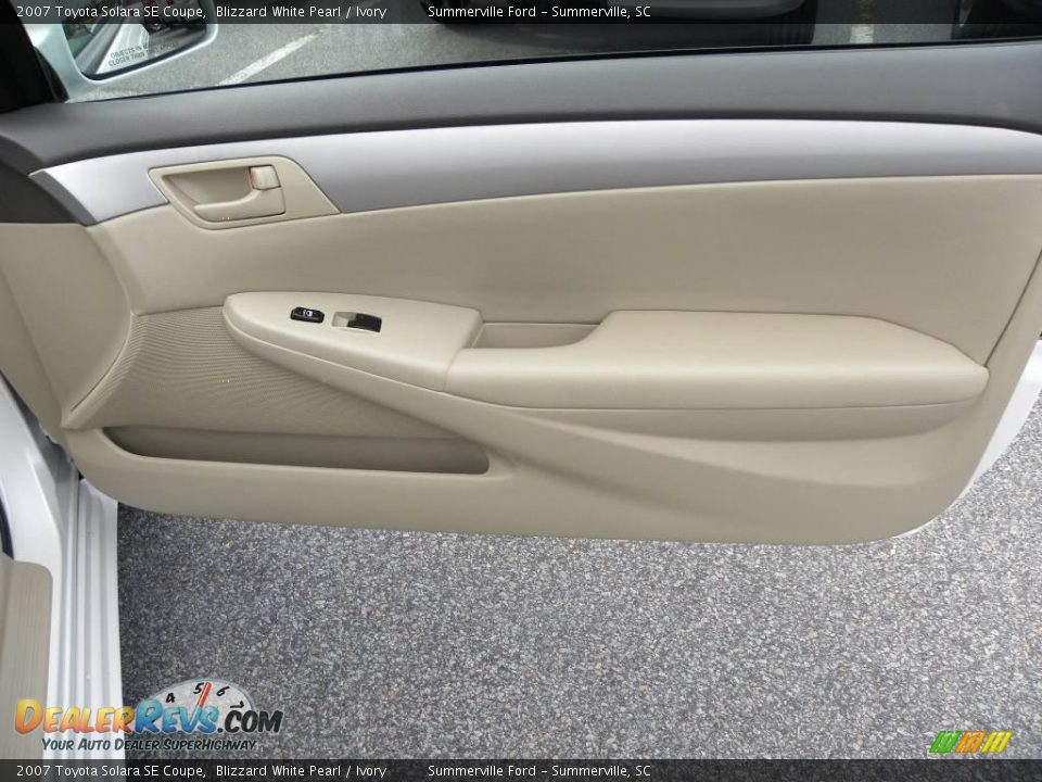 2007 Toyota Solara SE Coupe Blizzard White Pearl / Ivory Photo #9