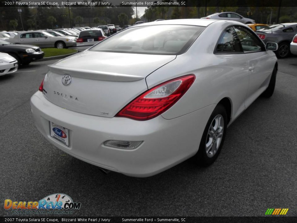 2007 Toyota Solara SE Coupe Blizzard White Pearl / Ivory Photo #11