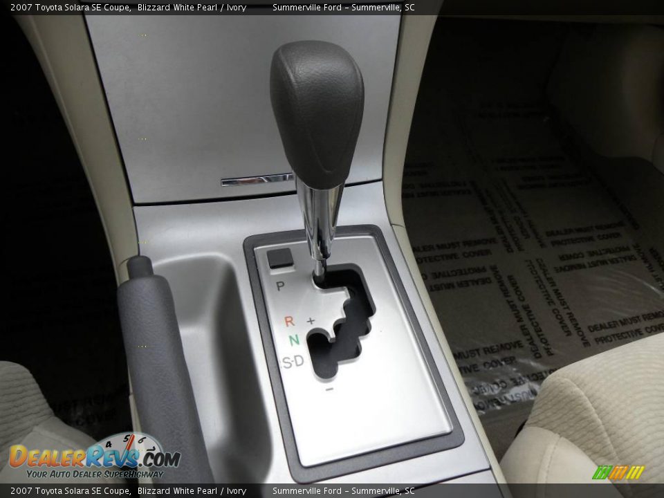 2007 Toyota Solara SE Coupe Blizzard White Pearl / Ivory Photo #17