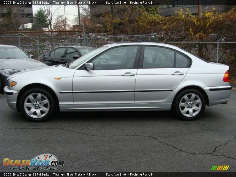 2005 BMW 3 Series 325xi Sedan Titanium Silver Metallic / Black Photo #5