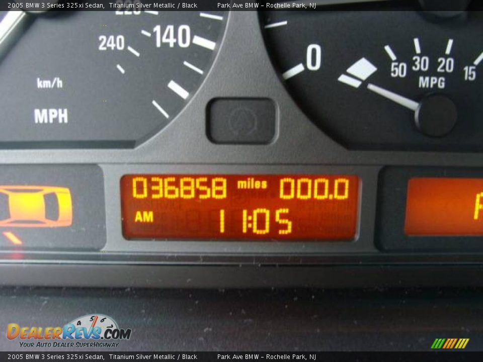 2005 BMW 3 Series 325xi Sedan Titanium Silver Metallic / Black Photo #14