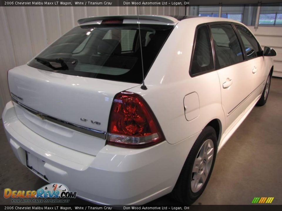 2006 Chevrolet Malibu Maxx LT Wagon White / Titanium Gray Photo #3