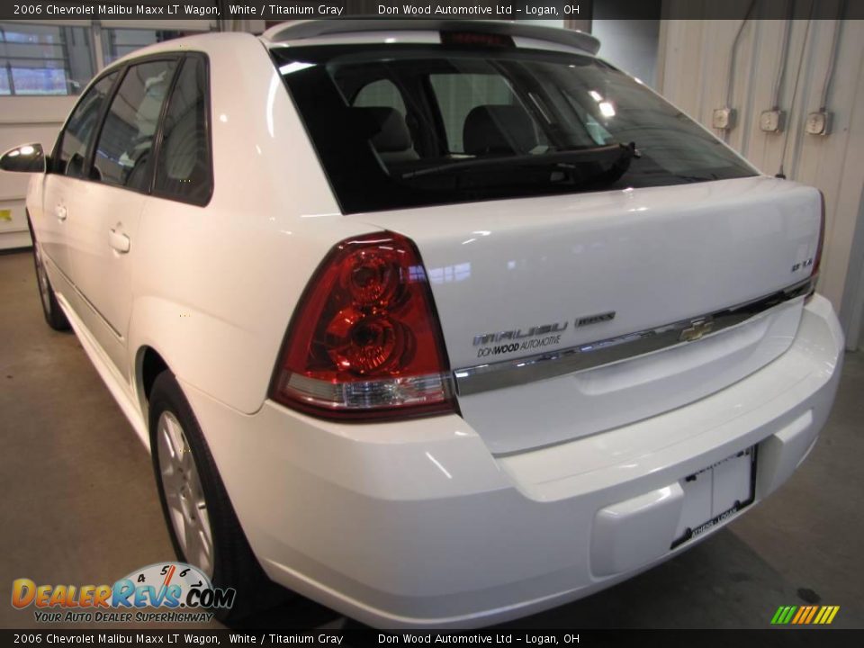 2006 Chevrolet Malibu Maxx LT Wagon White / Titanium Gray Photo #5