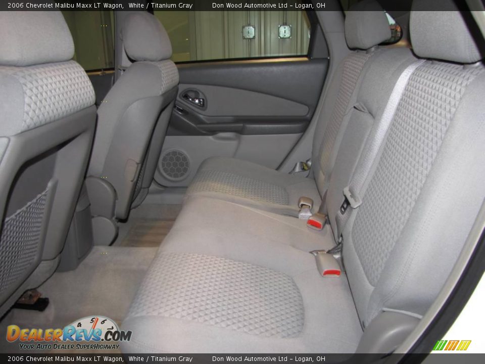 2006 Chevrolet Malibu Maxx LT Wagon White / Titanium Gray Photo #13