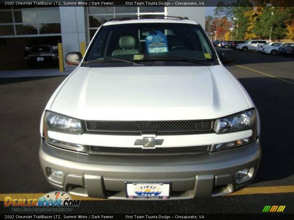2002 Chevrolet TrailBlazer LTZ Summit White / Dark Pewter Photo #8