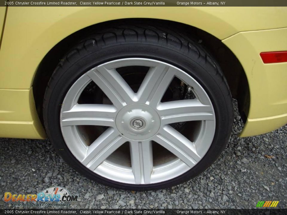 2005 Chrysler Crossfire Limited Roadster Wheel Photo #15