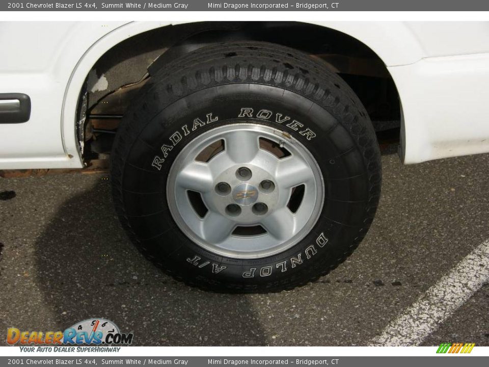 2001 Chevrolet Blazer LS 4x4 Summit White / Medium Gray Photo #7