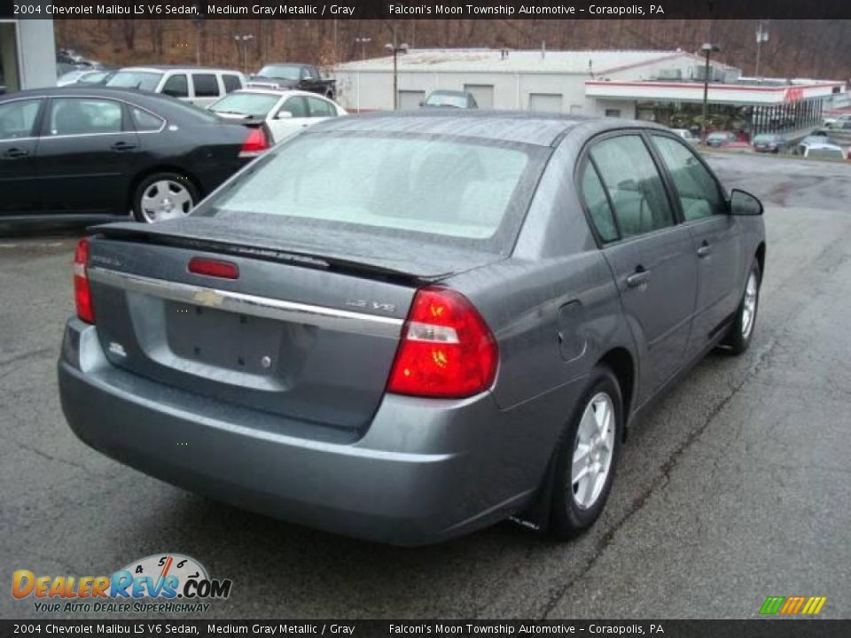 2004 Chevrolet Malibu LS V6 Sedan Medium Gray Metallic / Gray Photo #2