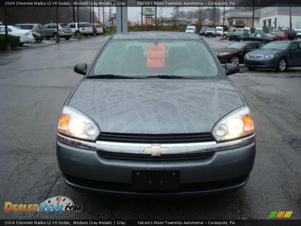 2004 Chevrolet Malibu LS V6 Sedan Medium Gray Metallic / Gray Photo #6