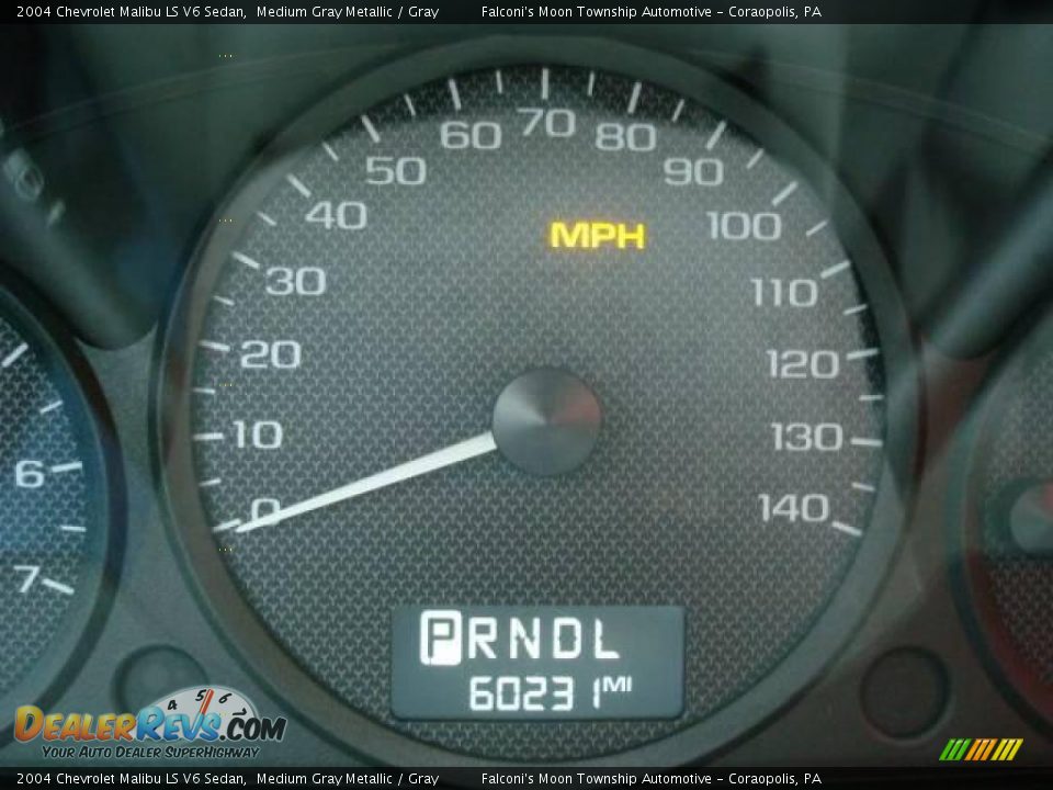 2004 Chevrolet Malibu LS V6 Sedan Medium Gray Metallic / Gray Photo #15