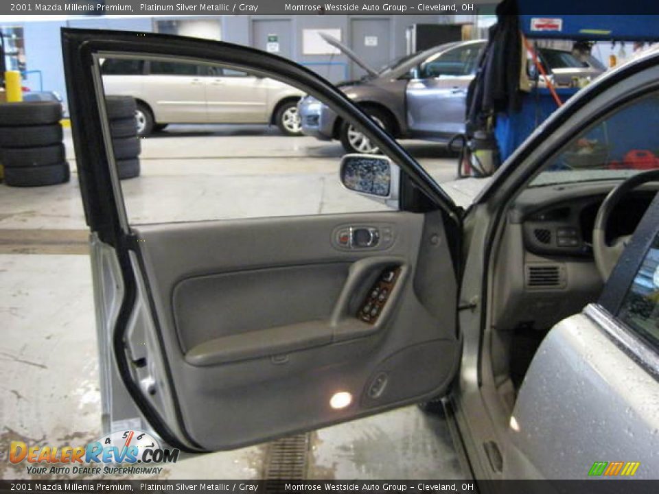 2001 Mazda Millenia Premium Platinum Silver Metallic / Gray Photo #16