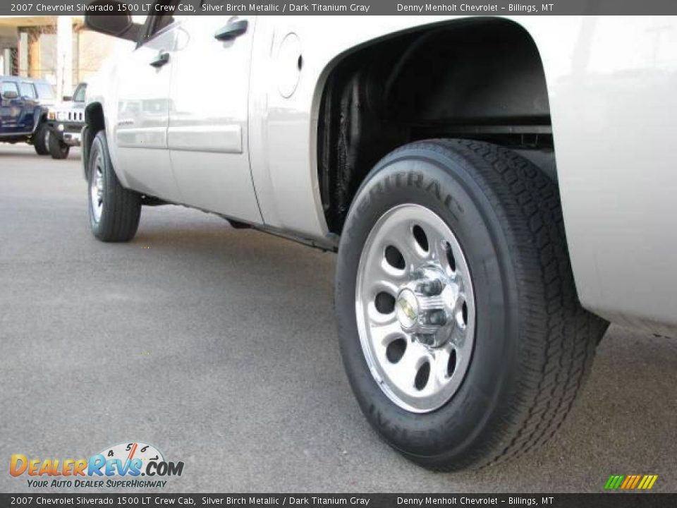 2007 Chevrolet Silverado 1500 LT Crew Cab Silver Birch Metallic / Dark Titanium Gray Photo #7