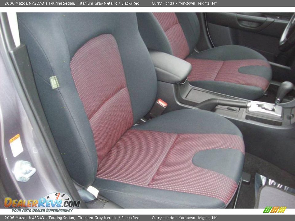 2006 Mazda MAZDA3 s Touring Sedan Titanium Gray Metallic / Black/Red Photo #15