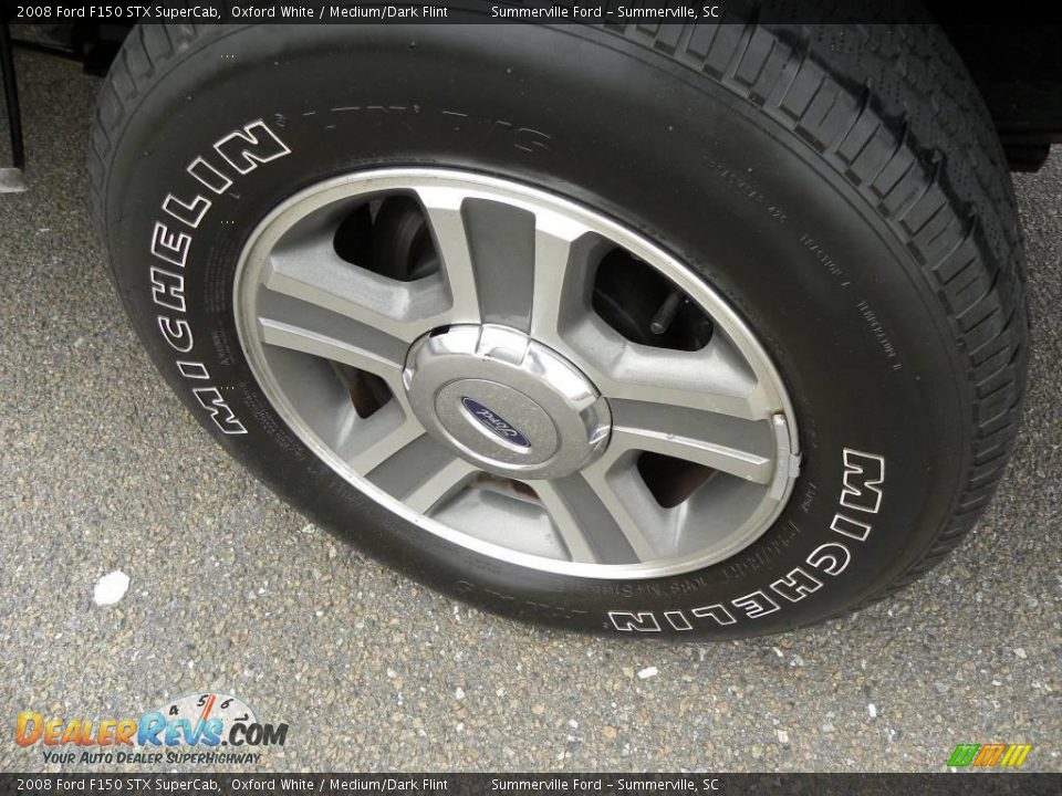 2008 Ford F150 STX SuperCab Oxford White / Medium/Dark Flint Photo #17