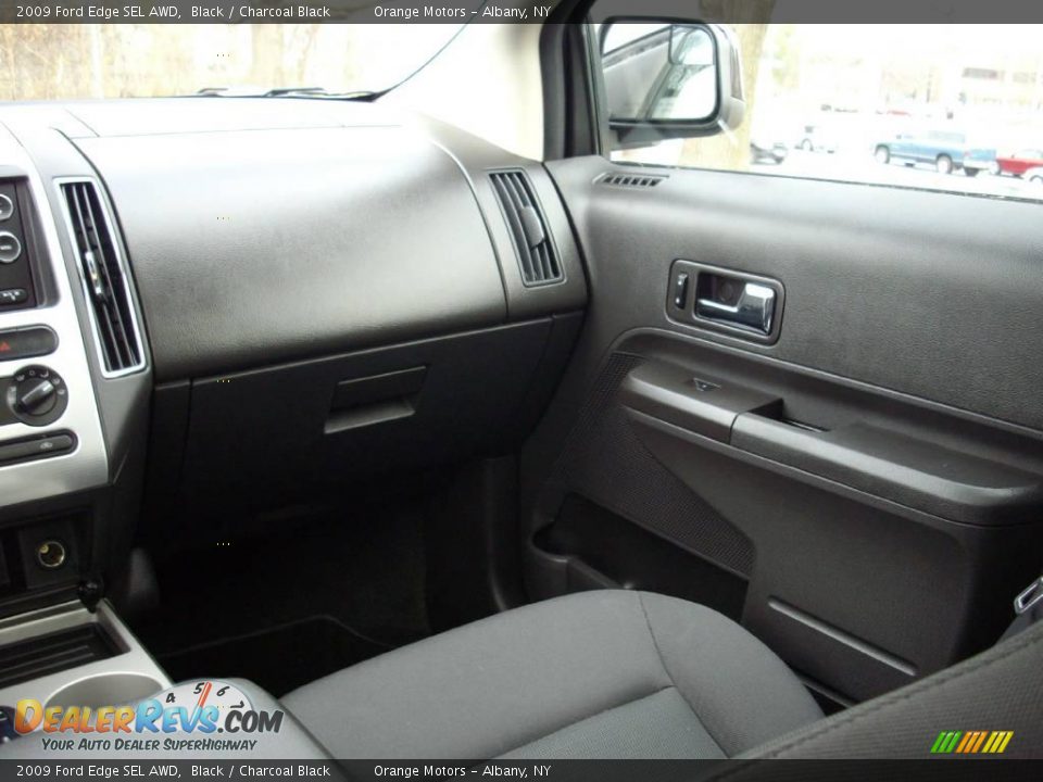 2009 Ford Edge SEL AWD Black / Charcoal Black Photo #11