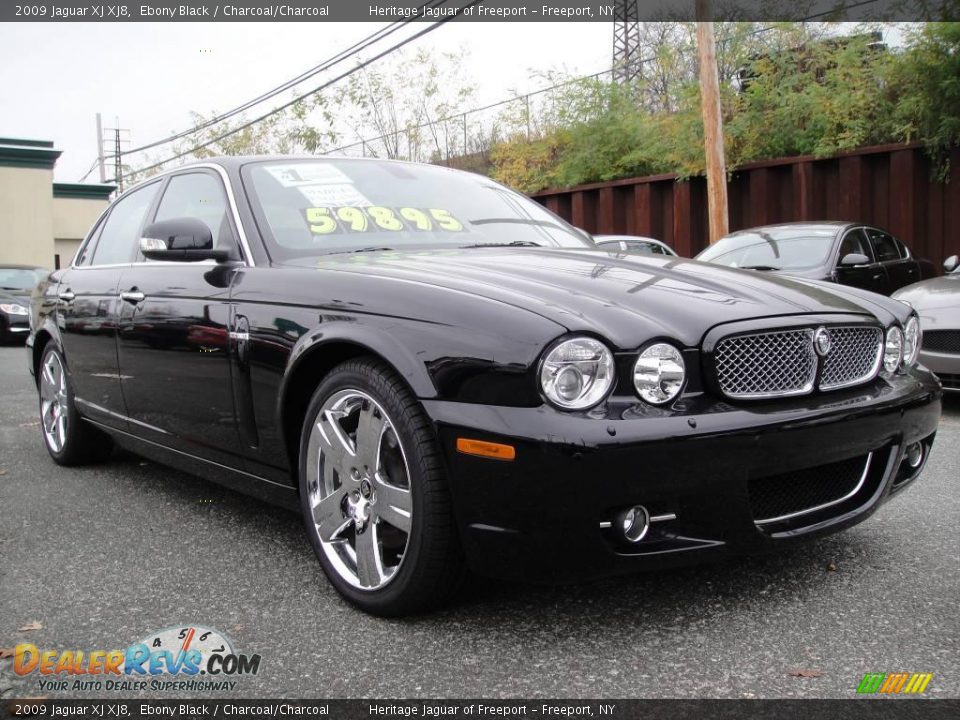 2009 Jaguar XJ XJ8 Ebony Black / Charcoal/Charcoal Photo #8
