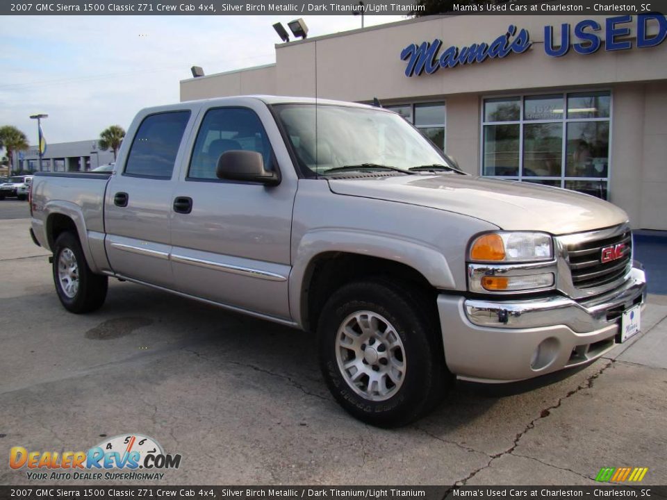 2007 GMC Sierra 1500 Classic Z71 Crew Cab 4x4 Silver Birch Metallic / Dark Titanium/Light Titanium Photo #2