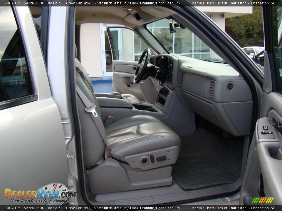 2007 GMC Sierra 1500 Classic Z71 Crew Cab 4x4 Silver Birch Metallic / Dark Titanium/Light Titanium Photo #14