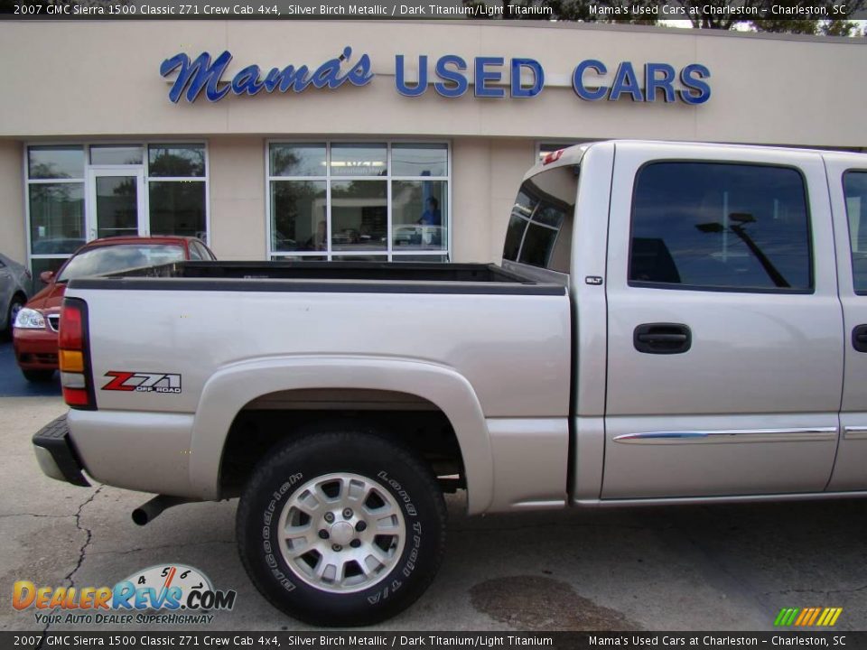 2007 GMC Sierra 1500 Classic Z71 Crew Cab 4x4 Silver Birch Metallic / Dark Titanium/Light Titanium Photo #29