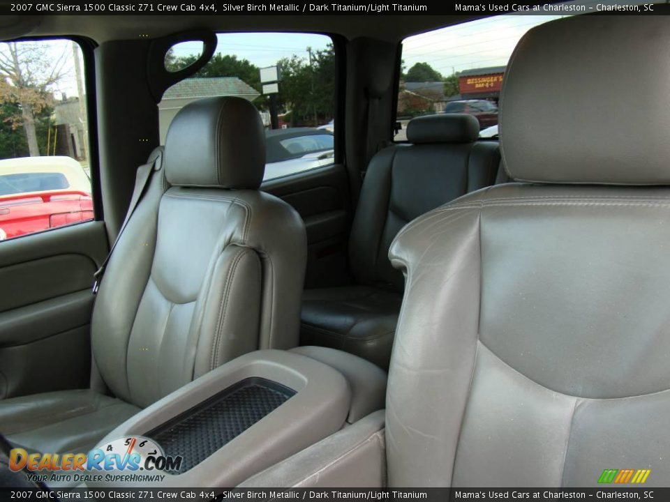 2007 GMC Sierra 1500 Classic Z71 Crew Cab 4x4 Silver Birch Metallic / Dark Titanium/Light Titanium Photo #30