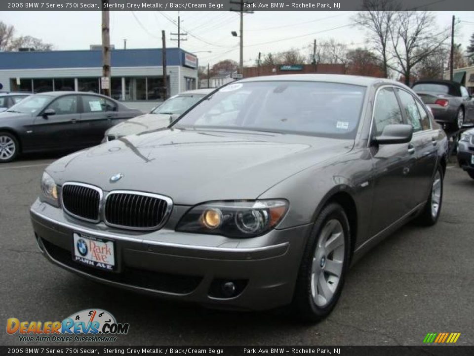 2006 BMW 7 Series 750i Sedan Sterling Grey Metallic / Black/Cream Beige Photo #4