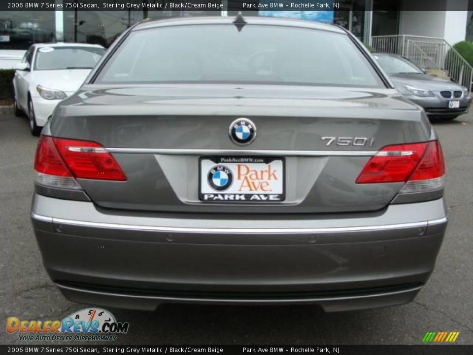 2006 BMW 7 Series 750i Sedan Sterling Grey Metallic / Black/Cream Beige Photo #7