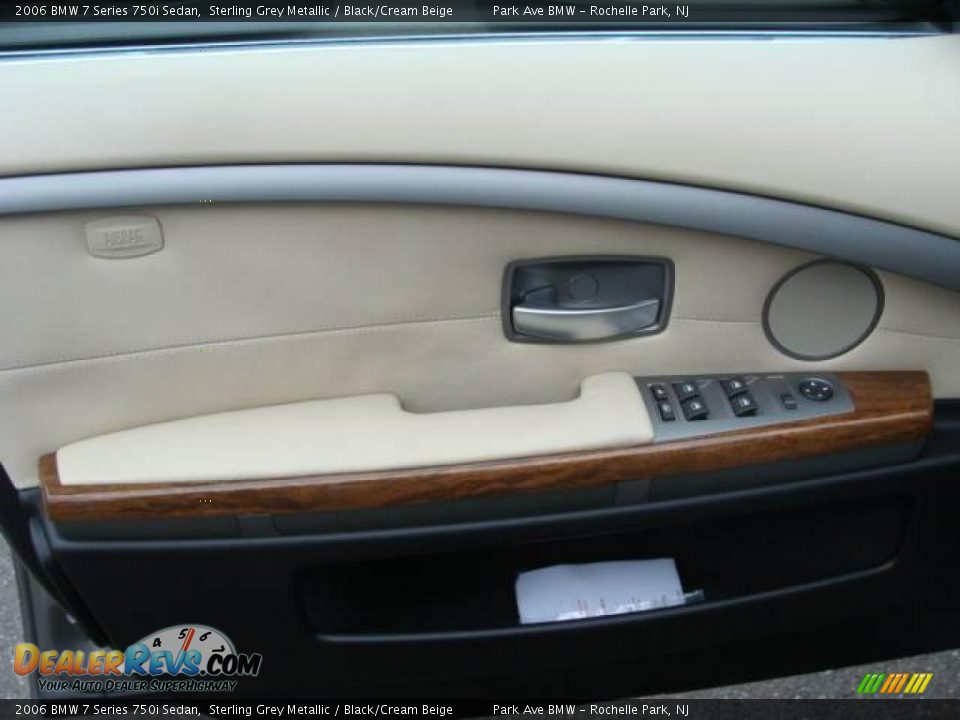 2006 BMW 7 Series 750i Sedan Sterling Grey Metallic / Black/Cream Beige Photo #9
