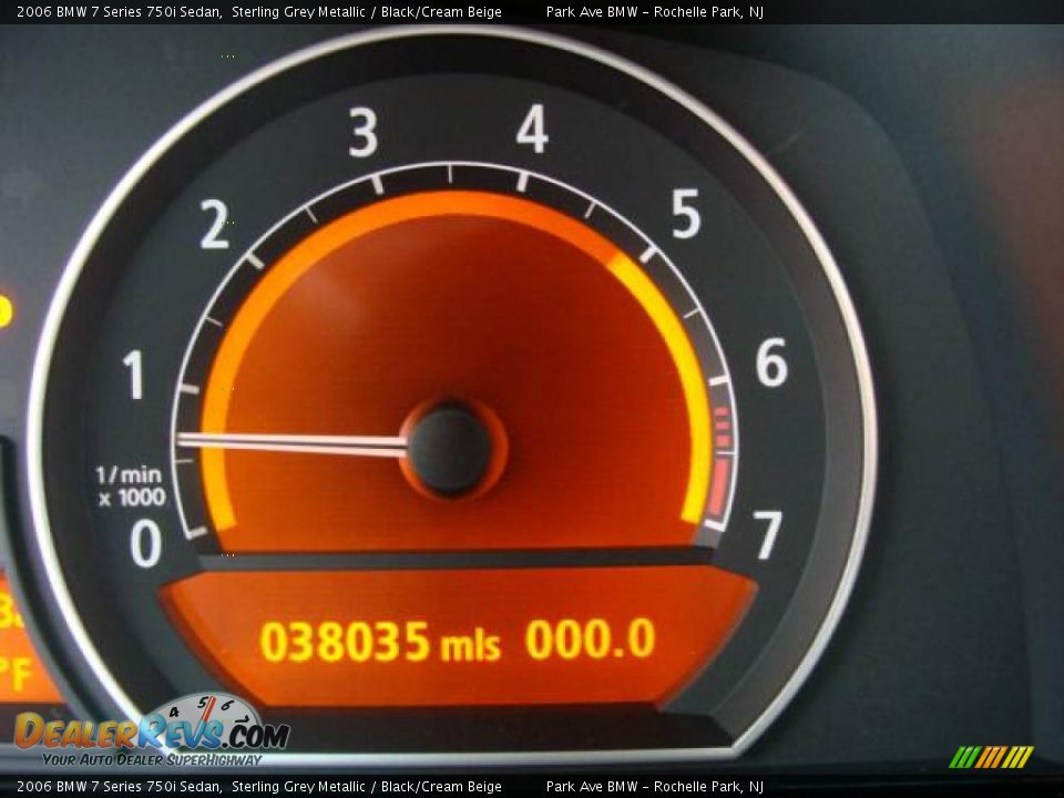 2006 BMW 7 Series 750i Sedan Sterling Grey Metallic / Black/Cream Beige Photo #14