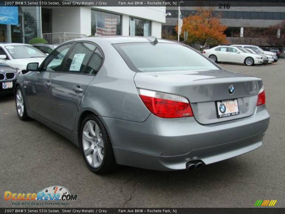 2007 BMW 5 Series 550i Sedan Silver Grey Metallic / Grey Photo #6