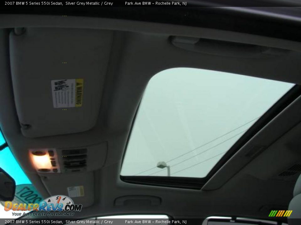 2007 BMW 5 Series 550i Sedan Silver Grey Metallic / Grey Photo #17
