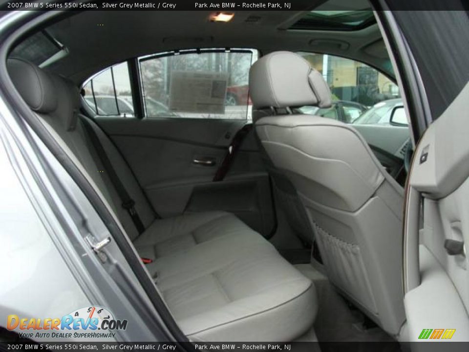 2007 BMW 5 Series 550i Sedan Silver Grey Metallic / Grey Photo #20