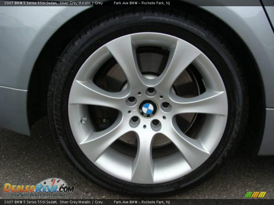 2007 BMW 5 Series 550i Sedan Silver Grey Metallic / Grey Photo #23