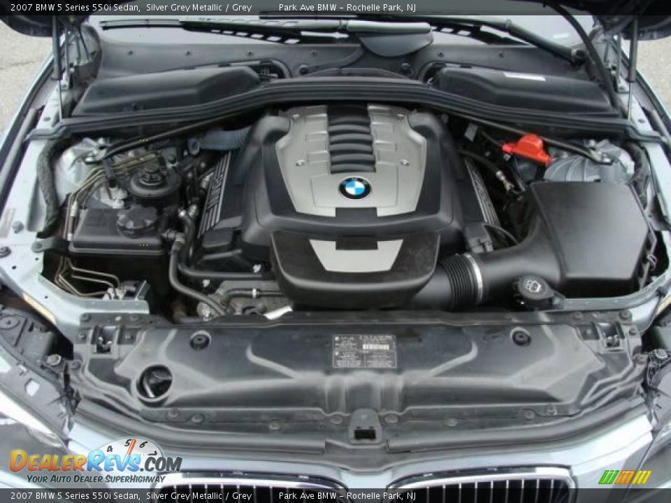 2007 BMW 5 Series 550i Sedan Silver Grey Metallic / Grey Photo #25