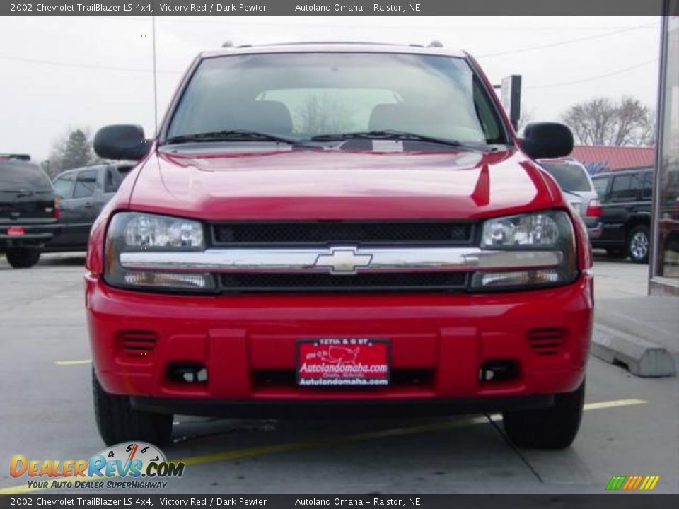 2002 Chevrolet TrailBlazer LS 4x4 Victory Red / Dark Pewter Photo #13