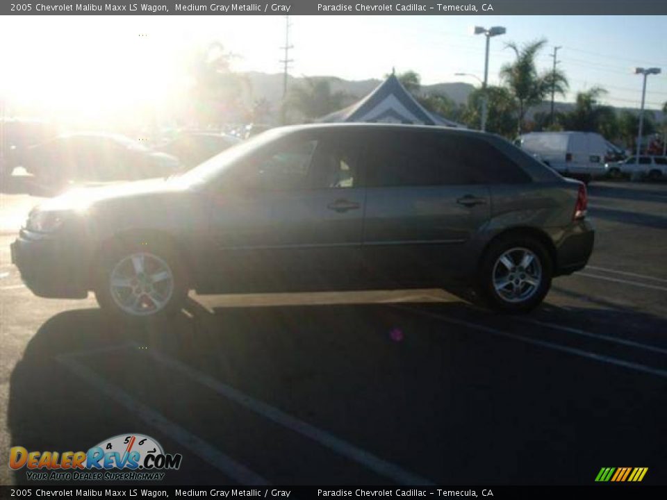2005 Chevrolet Malibu Maxx LS Wagon Medium Gray Metallic / Gray Photo #6