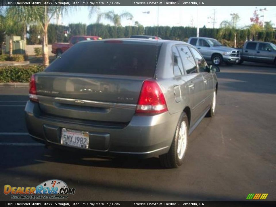 2005 Chevrolet Malibu Maxx LS Wagon Medium Gray Metallic / Gray Photo #10