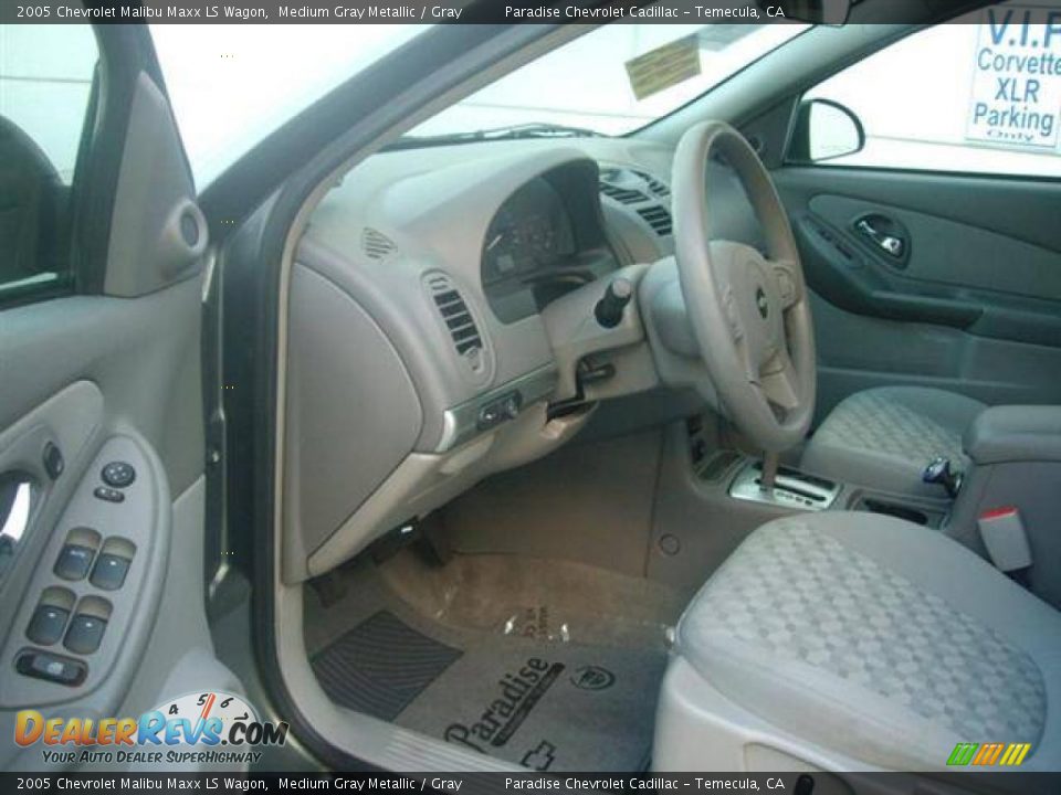 2005 Chevrolet Malibu Maxx LS Wagon Medium Gray Metallic / Gray Photo #14