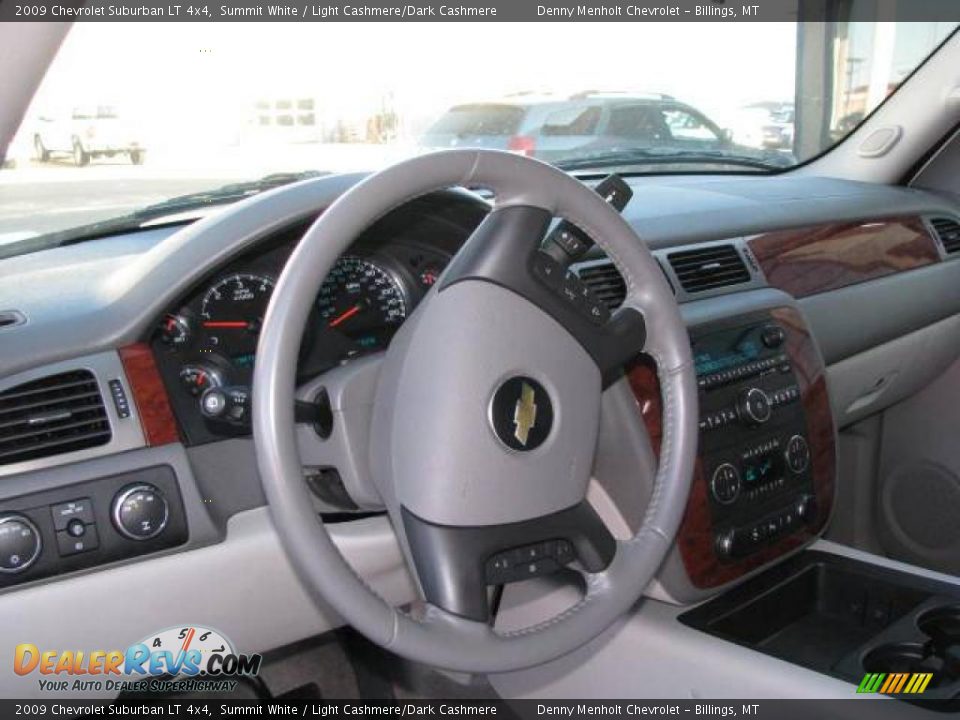 2009 Chevrolet Suburban LT 4x4 Summit White / Light Cashmere/Dark Cashmere Photo #11