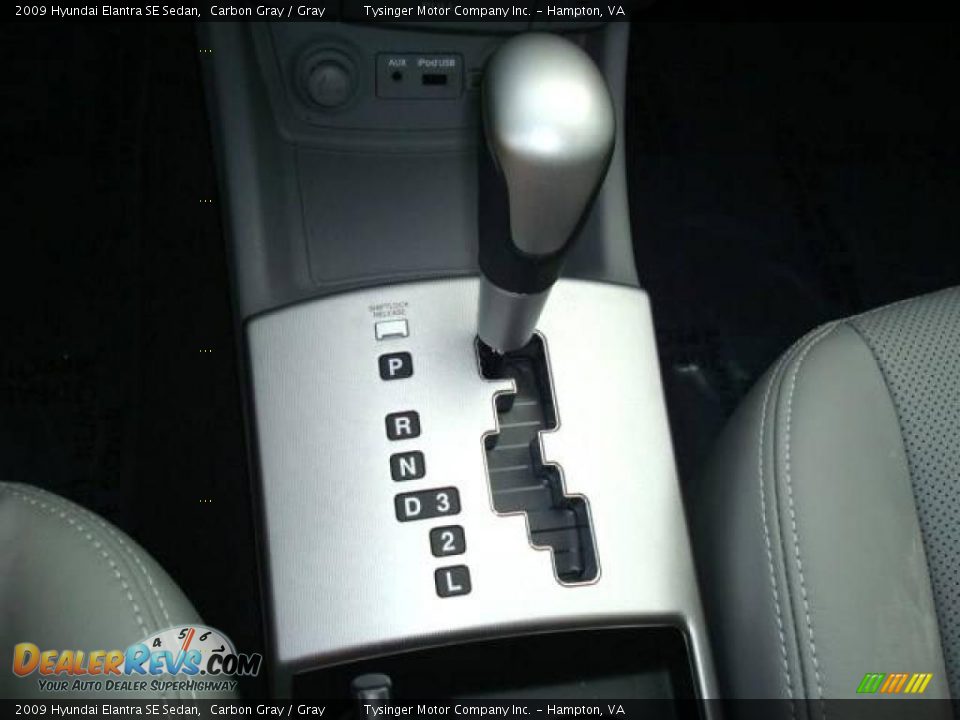 2009 Hyundai Elantra SE Sedan Carbon Gray / Gray Photo #17