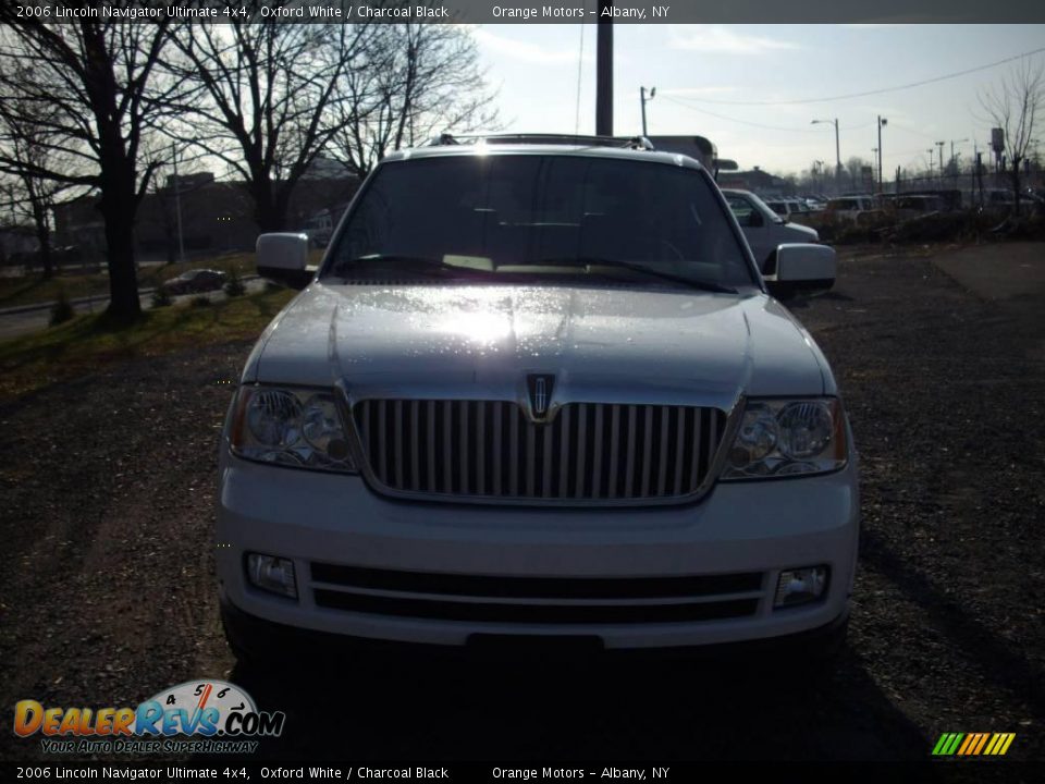 2006 Lincoln Navigator Ultimate 4x4 Oxford White / Charcoal Black Photo #22