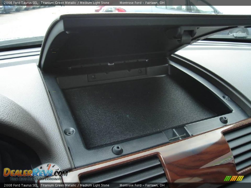 2008 Ford Taurus SEL Titanium Green Metallic / Medium Light Stone Photo #30