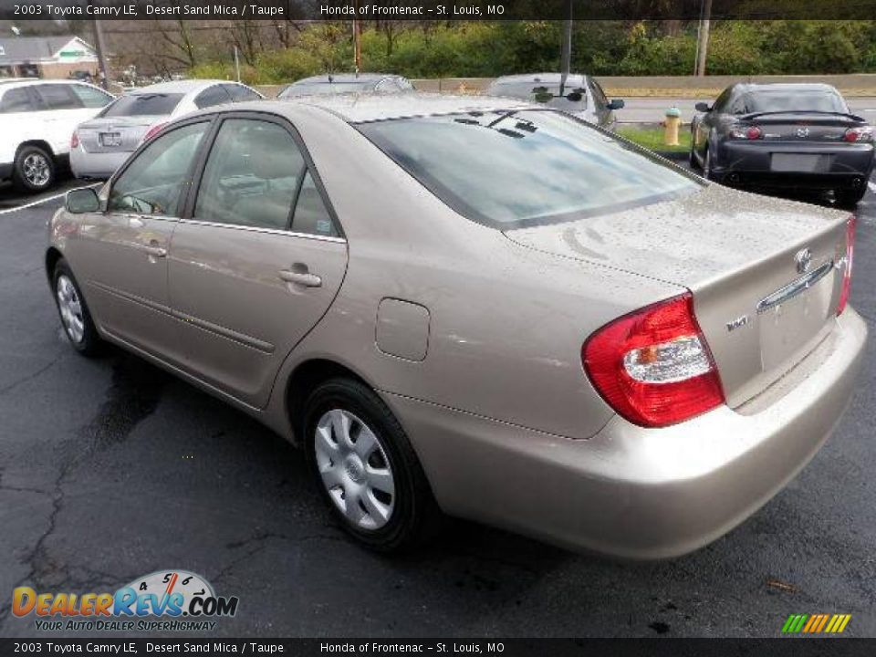 2003 Toyota Camry LE Desert Sand Mica / Taupe Photo #2