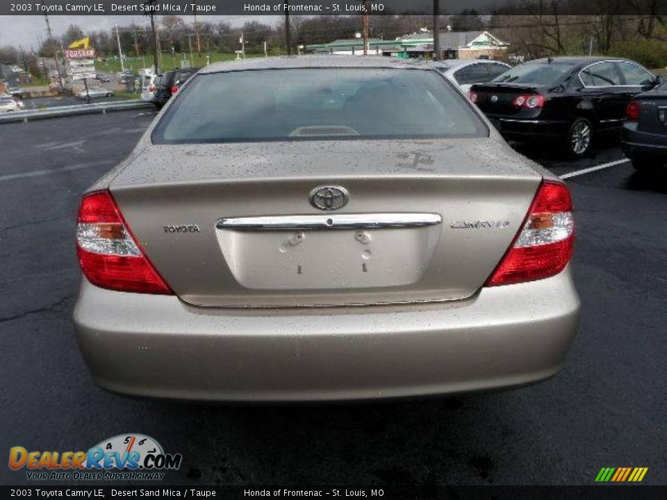 2003 Toyota Camry LE Desert Sand Mica / Taupe Photo #3